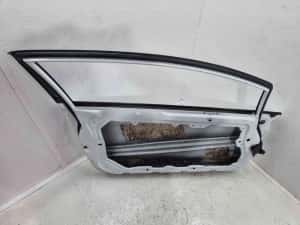 Usa stanga fata Ford Fiesta 6 facelift [Fabr 2008-2019] Frozen White — miniatura 4