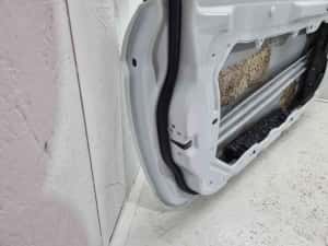 Usa stanga fata Ford Fiesta 6 facelift [Fabr 2008-2019] Frozen White — miniatura 5