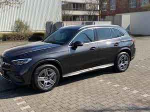 Mercedes-Benz GLC 300 SUV Plug-in hybrid — miniatura 3
