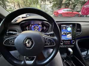 Renault Talisman Automată 150 HP Benzină