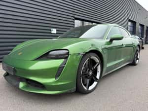 Porsche Taycan Sport / Coupe 2023 second-hand — miniatura 3