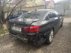 Bmw f10 2.0 d .avariat spate — miniatura 3
