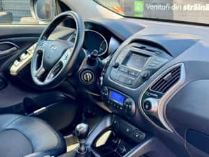 Hyundai ix35 Manuală 136 HP Diesel — miniatura 4