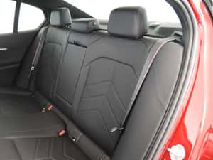 BMW 540 DRAGON FIRE RED METALLIC — miniatura 6