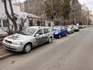 Inchiriez Dacia Logan diesel,benzina,Skoda Fabia,Opel astra,9 locuri