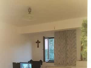 Metrou ap.2 camere in vila,aer cond.parcare,zona verde,liniste,privat