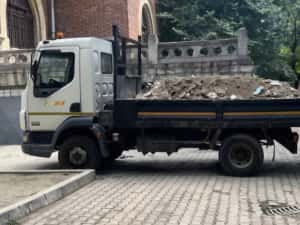 Transport moloz execut debarasări mobila golire — miniatura 5