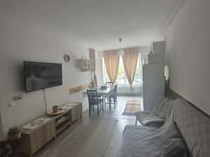 Inchiriere studio mobilat si utilat complet in Avantgarden3 Brasov — miniatura 6
