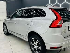 Volvo XC60 2014 2.0D E5 Automată 136 HP Diesel — miniatura 3