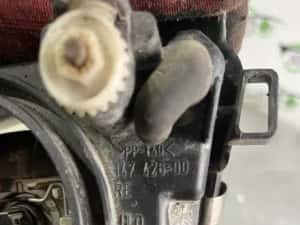 Far dreapta Volkswagen VW Passat 1999 1.9 TDI MT (115 hp) — miniatura 10
