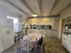 Apartament 4 camere 120mpu cu terasa de 12mp in zona Centrala Sibiu — miniatura 2