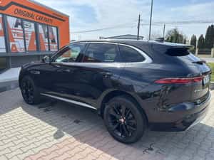Jaguar F-Pace D200 AWD Diesel Mild Hybrid — miniatura 3