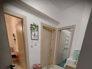 GARSONIERA- DECO RESIDENCE, PARCARE INCLUSA, CENTRALA, METROU 4 MIN — miniatura 4