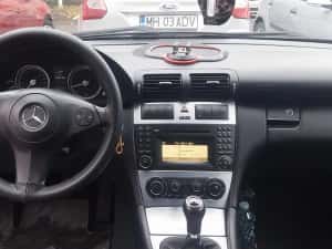Mercedes C180 ,w203,benzina, facelift, 2009 impecabila — miniatura 2