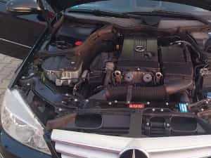 Mercedes C180 ,w203,benzina, facelift, 2009 impecabila — miniatura 3