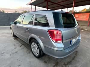Opel Astra H 1.6 benzina 2006 — miniatura 4
