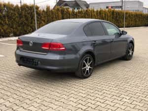 VW Passat berlina an fabricatie 2012 motor 1.4 benzina 122cp climatronic parktronic computer jante euro5 — miniatura 5