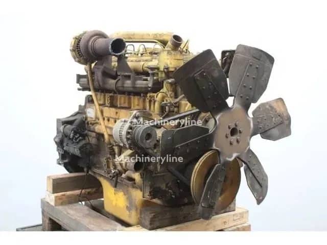 Motor complet pentru utilaje de constructii Komatsu S6D125-1VV-A — fotografie 1 din 4