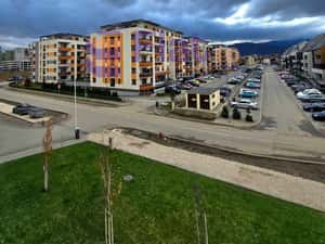 Apartament 3 Camere Brașov Tractorul Parcare — miniatura 2