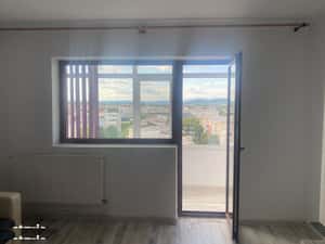 INCHIRIERE APARTAMENT 2 CAMERE, MICRO 4, ZONA ANNABELLA !! — miniatura 3