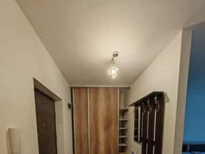 Inchiriaza apartament de o camera, situat in Floresti, in zona Eroilor — miniatura 1