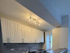 Apartament 2 camere cartierul Visoianu — miniatura 1