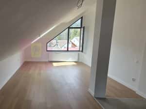 Apartament cu 2 camere de vanzare in Busteni — miniatura 3