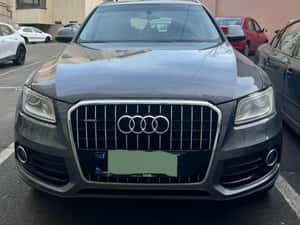 Audi Q5 2013, 218.000 km, diesel, 14.000 EUR