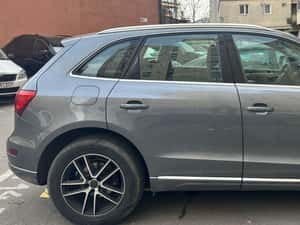 Audi Q5 2013, 218.000 km, diesel, 14.000 EUR — miniatura 2