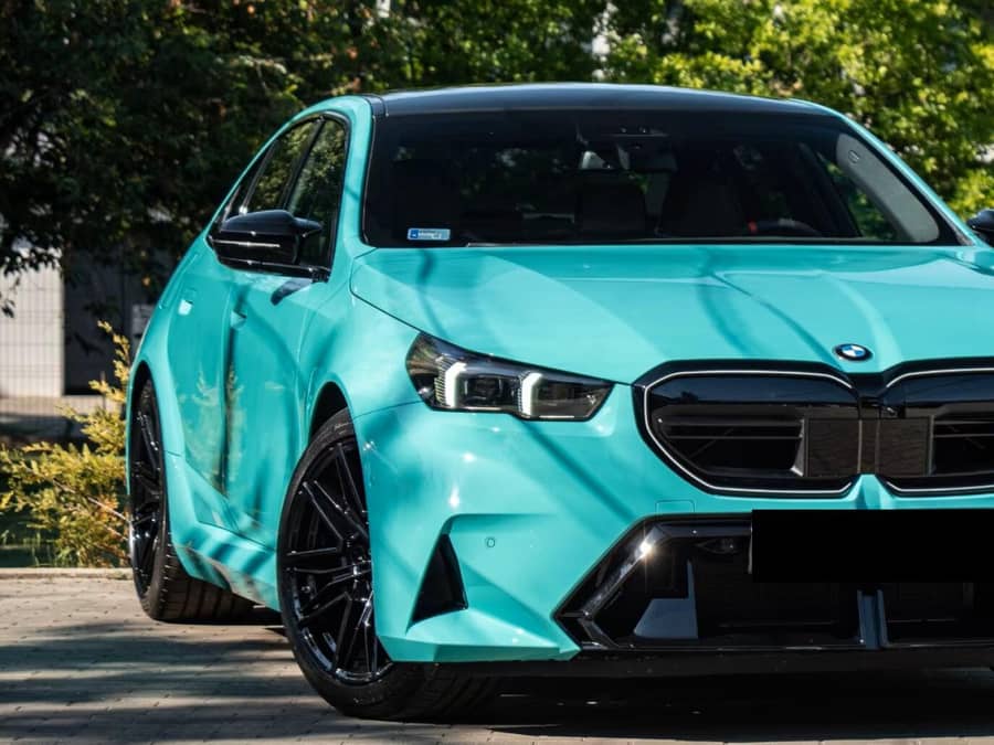 BMW M5 Sedan (G90) Automată 727 HP Hibrid (B/E) — fotografie 1 din 7