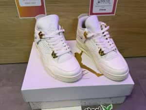 Air Jordan 4 Retro Metalic Gold Poze Reale Marimi 36-45 — miniatura 10