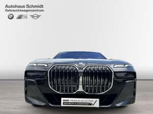 BMW 740 Berlină Diesel Second-hand 27.788 km — miniatura 7