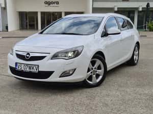 Opel Astra J 1.7 CDTI – confort și economie la un preț foarte atractiv
