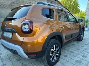 Dacia Duster 4x4 1.5 dci FUL dotari TOP — miniatura 4