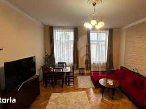 Apartament 2 camere în zona Facultatea de Litere — miniatura 4