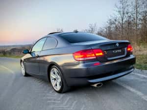 BMW seria 3 Coupe 2009   177 CP 320 d — miniatura 4