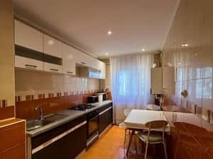 Inchiriez apartament 2 camere zona centrala Dorobanti — miniatura 4