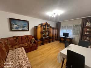 Apartament cu 3 camere zona Calea Aradului, Oradea — miniatura 2