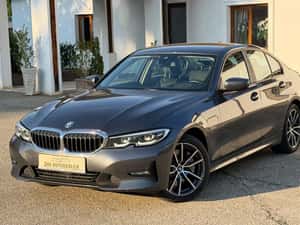 BMW Seria 3 330e Plug-in Hybrid Advantage — miniatura 2