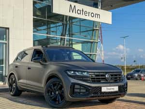 Volkswagen Touareg R-LINE Automată 286 HP Diesel