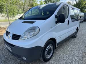 Renault trafic 8+1 locuri an fab 2012 motor 2.0 dci 115 cp euro 5