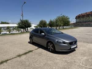 Volvo V40. 2016. 2.0 D. 190 CP — miniatura 3