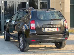 Dacia Duster model Prestige 1.6 benzina Euro 5 2016 — miniatura 5