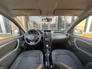 Dacia Duster model Prestige 1.6 benzina Euro 5 2016 — miniatura 7