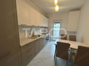 Apartament 2 camere de vanzare cu balcon si parcare zona Tineretului — miniatura 8