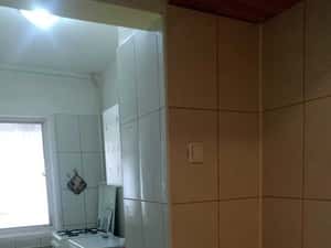 Inchiriez garsoniera piata Sudului, etaj 4/9 cu balcon + centrala bloc — miniatura 5