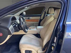 Jaguar XF – Vehicul second-hand cu garantie 12 luni — miniatura 5