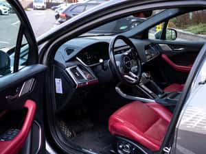 Jaguar I-Pace EV400 AWD, echipare HSE, second hand — miniatura 5