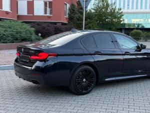 BMW 540 d xDrive — miniatura 8