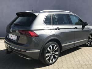 Volkswagen Tiguan 2,0 4Motion BlueMotion Technology R LINE — miniatura 3